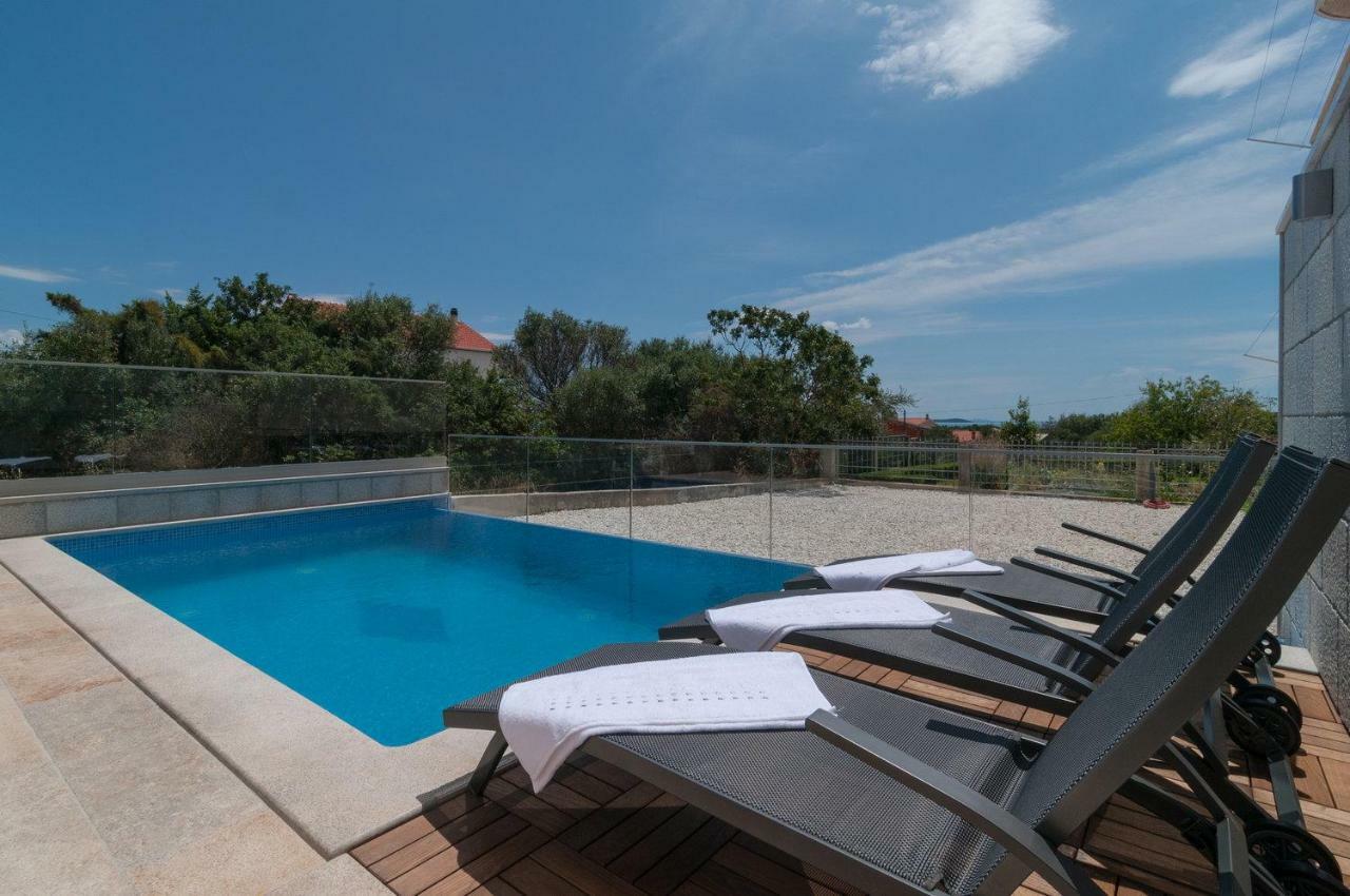 Beautiful Apartment With Private Pool Trogir Exteriér fotografie