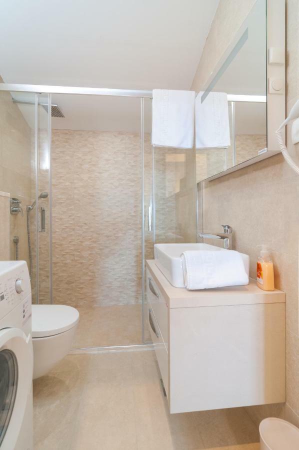 Beautiful Apartment With Private Pool Trogir Exteriér fotografie